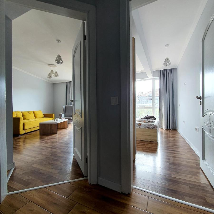 Апартамент High Style Apartman Burgasz Kültér fotó